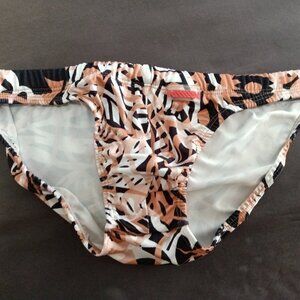 DESIGNER METRO MALE WEAR (MIIW) TAN LEAVES SWIM BRIEF, SIZE "S" (30"- 32")